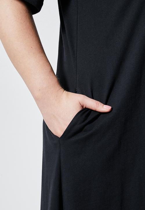 Superbalist - Trapeze T-shirt dress - black