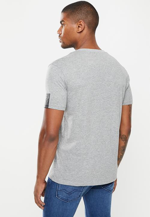 Replay - Left arm patch v neck tee - grey