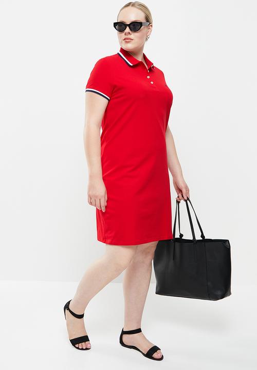 POLO - Plus leigh short sleeve stretch golfer dress - red
