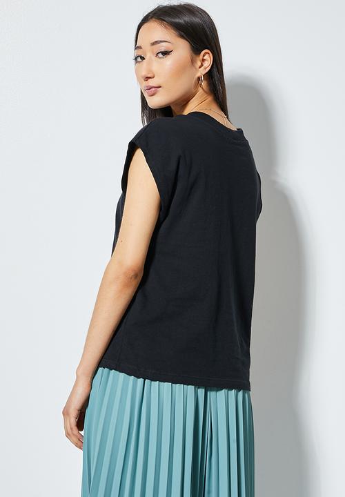 Superbalist - 2 Pack v-neck relaxed tee with grown on sleeve - black & white