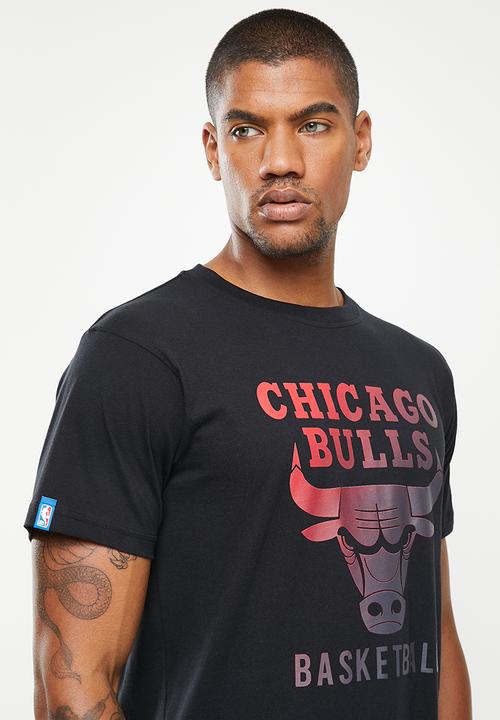 NBA - NBA Ombre print Bulls tee - Black
