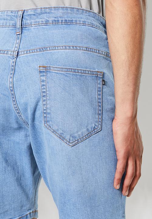 Superbalist - Boston slim denim short - light blue