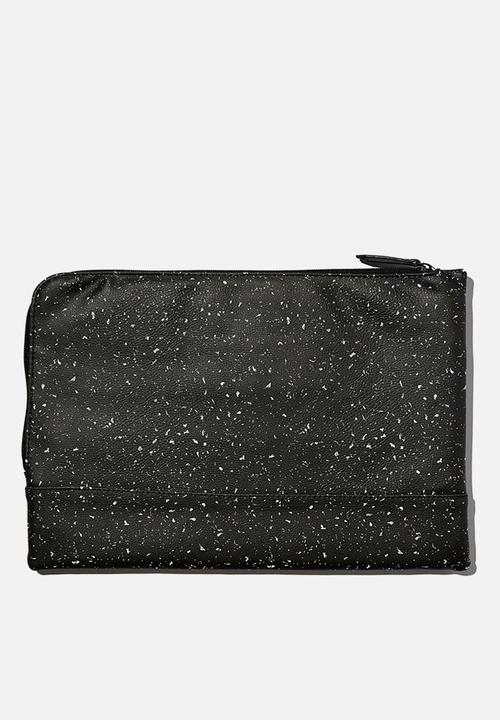 Typo - Oxford 13 inch laptop case - black 
