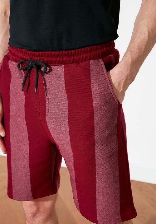 Trendyol - Vert stripe shorts - burgundy