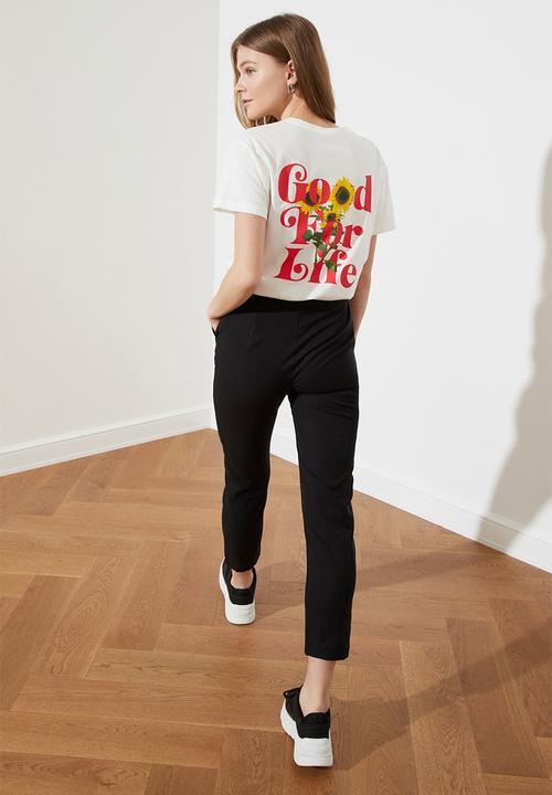 Trendyol - Printed boyfriend t-shirt - ecru