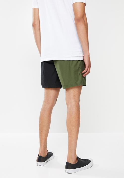 S.P.C.C - Sautin regular fit elasticated shorts - green & black