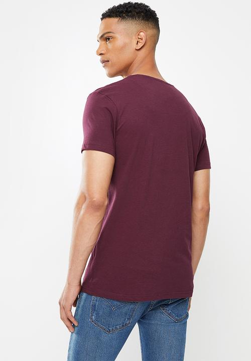 S.P.C.C - Moore regular fit straight hem tee - maroon