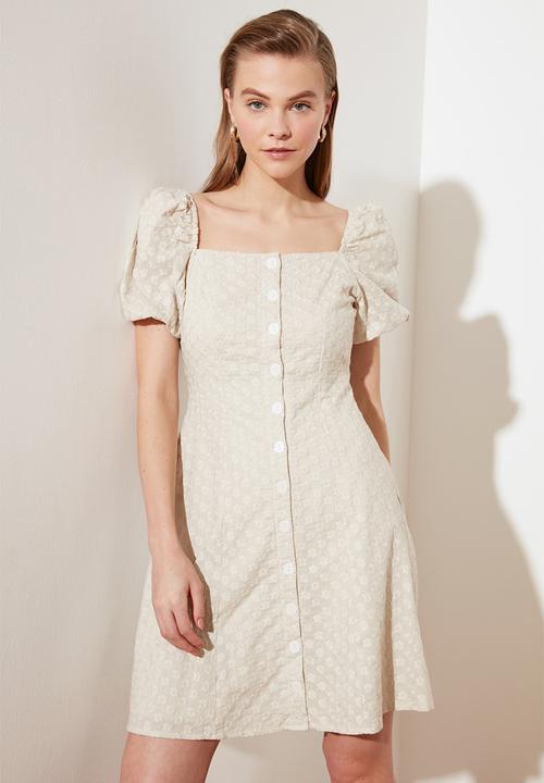 Trendyol - Buttoned brode dress - ecru