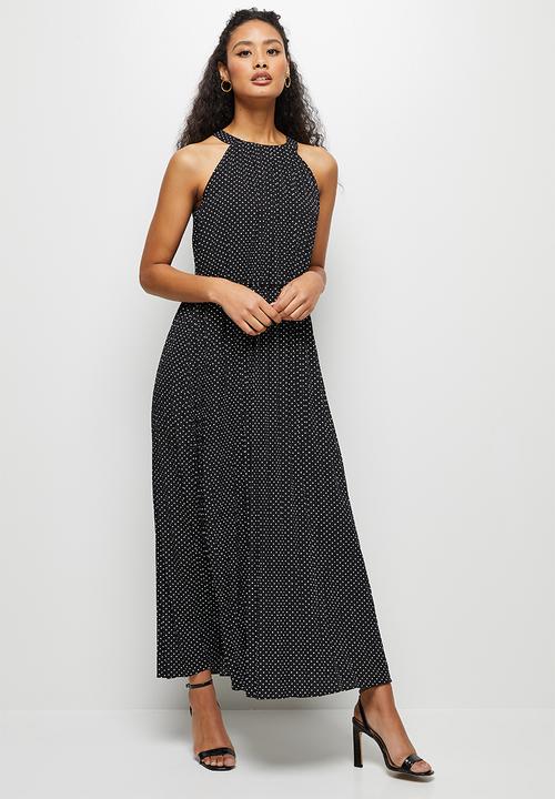edit - High neck pleated maxi dress - black & white 