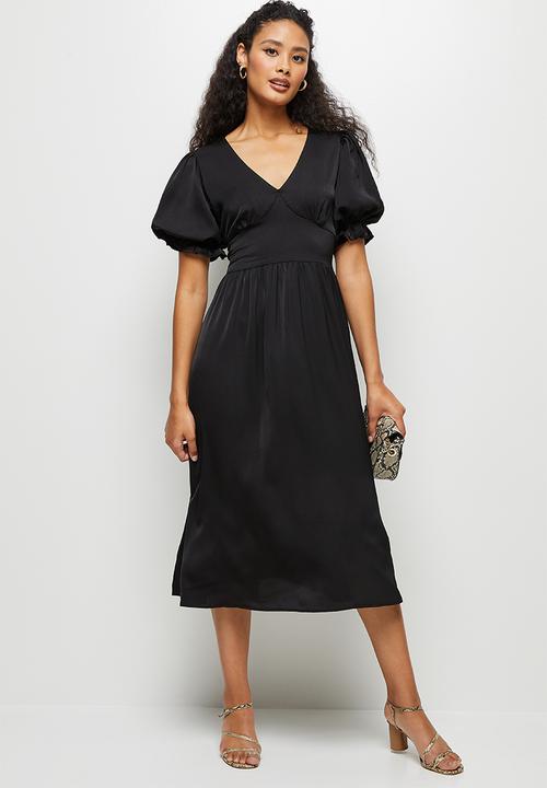 edit - V-neck femme butto down midi - black
