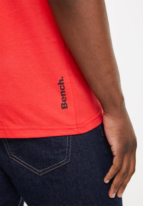 Bench - Forsberg short sleeve tee - red