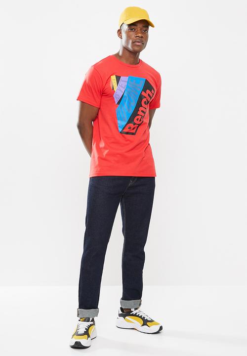 Bench - Forsberg short sleeve tee - red