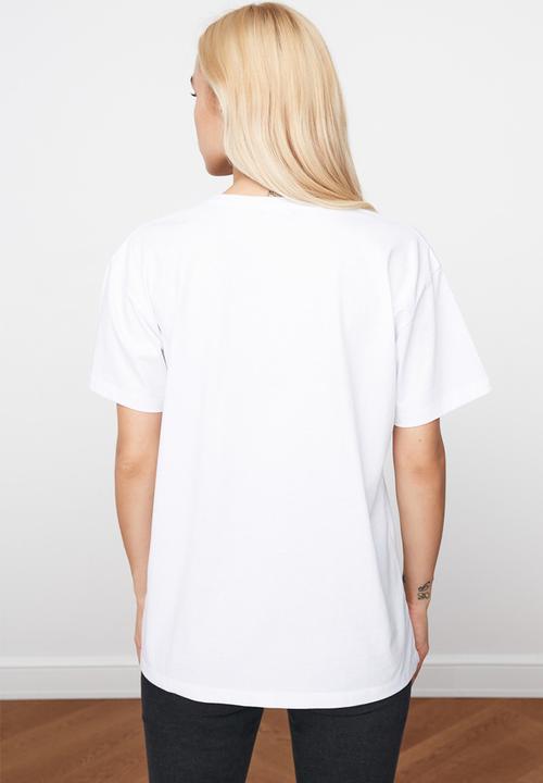 Trendyol - Embroidered boyfriend T-shirt - white