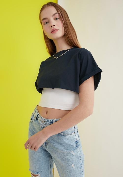 Trendyol - Super crop knitted T-shirt - navy