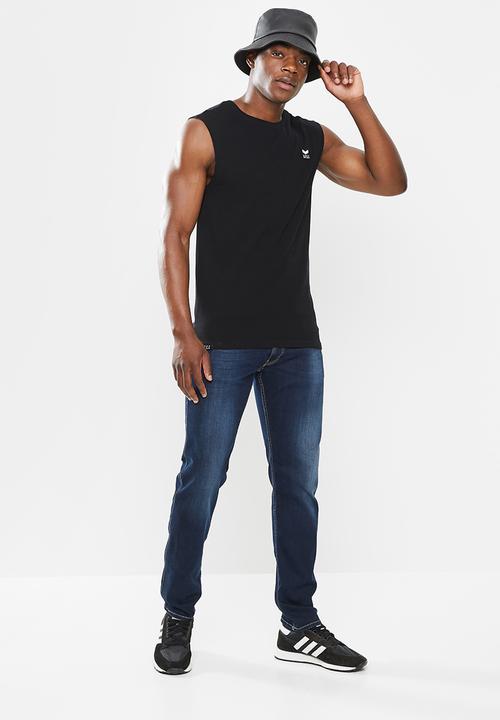 S.P.C.C - Renton regular fit straight hem, sleeveless tee - black