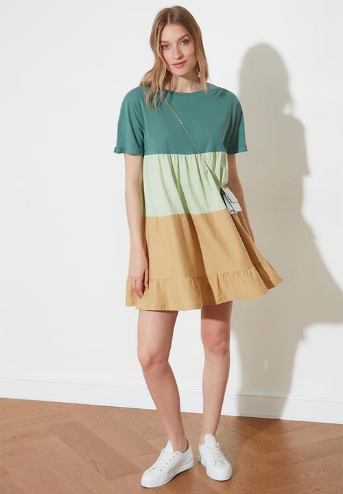 Trendyol - Yeşil dress - multi 