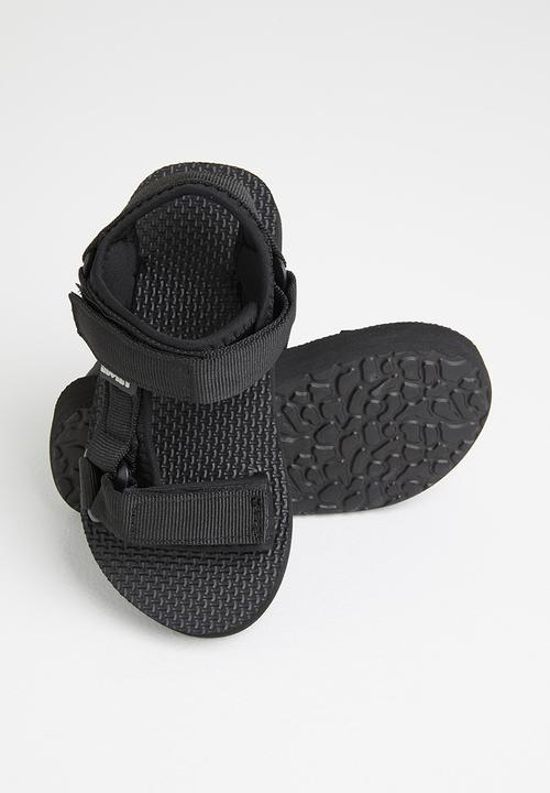 SOVIET - K theo - black