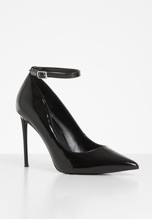 Steve Madden - Vonna court - black patent