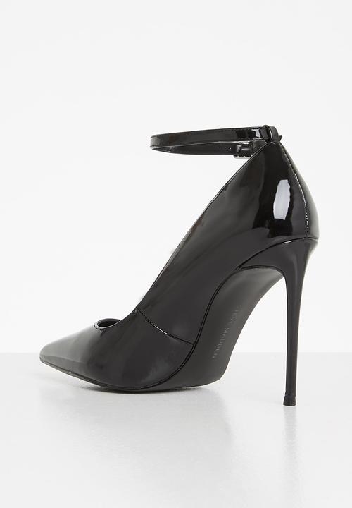 Steve Madden - Vonna court - black patent