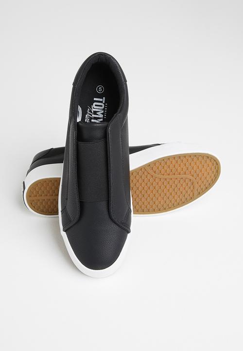 TOMY - Elastic slip on - black