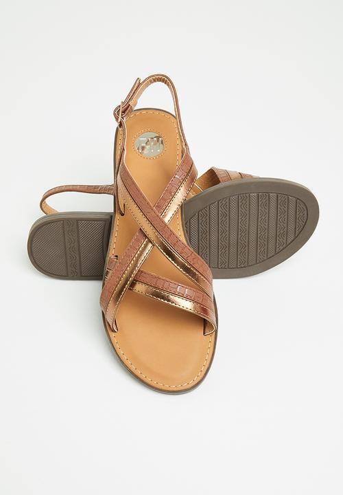 Footwork - Castro strappy slingback sandal - camel/bronze