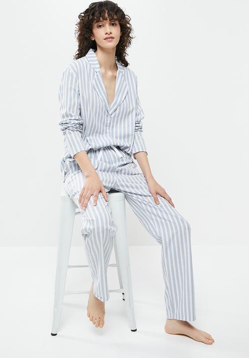 Superbalist - Sleep shirt & pants set - blue & white 