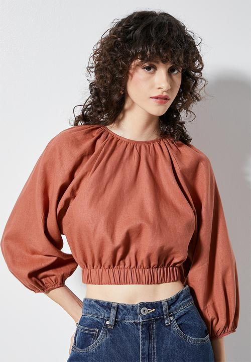 VELVET - Open back elasticated hem blouse - brick