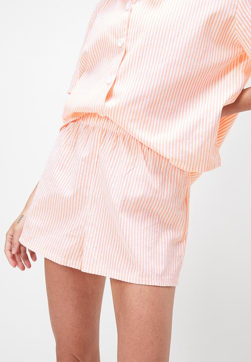 Blake - Printed button down sleep set - peach & white 