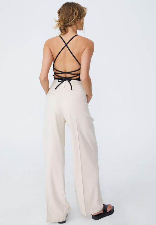 Cotton On - Quinn wrap around cami - black