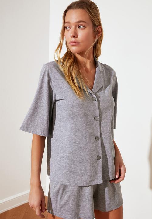 Trendyol - Knitted pajamas set - grey