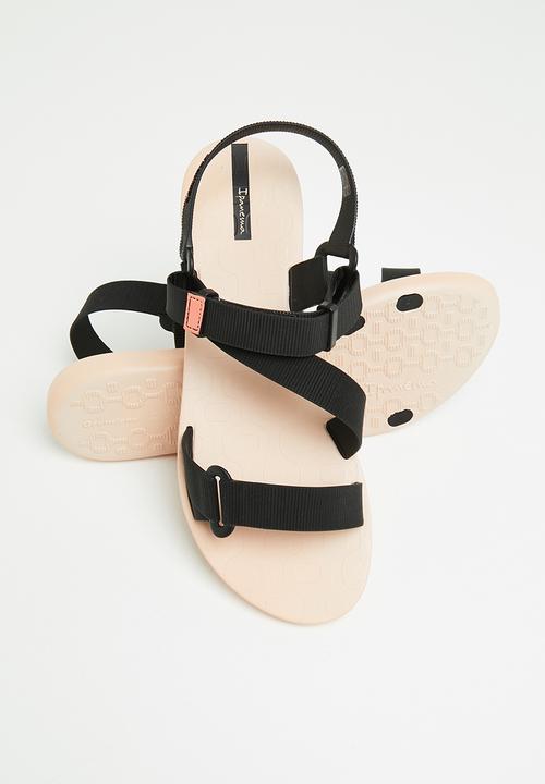 Ipanema - Hit papete ad - black & pink