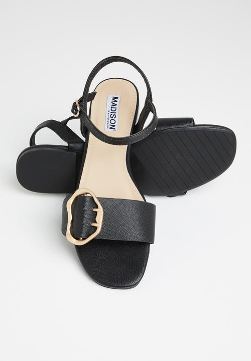 Madison® - Gretchen big buckle sandal - black