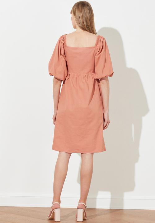 Trendyol - Square collar buttoned dress - rose