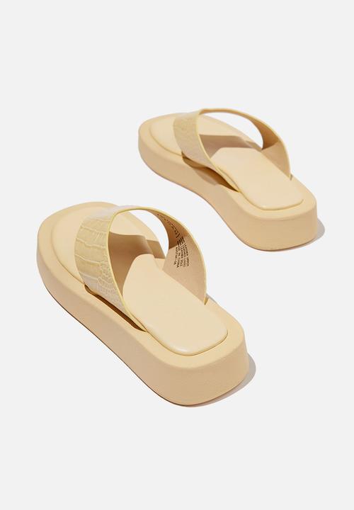 Cotton On - Sadie flip flop flatform - butter croc pu