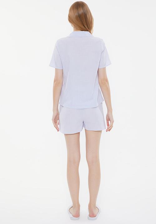 Trendyol - Collar detailed pyjamas set - light blue