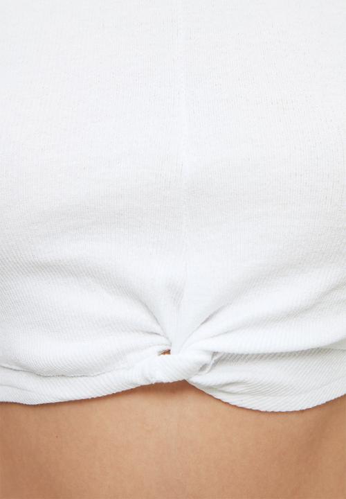 Trendyol - Ruffle detailed knitted pyjamas set - white