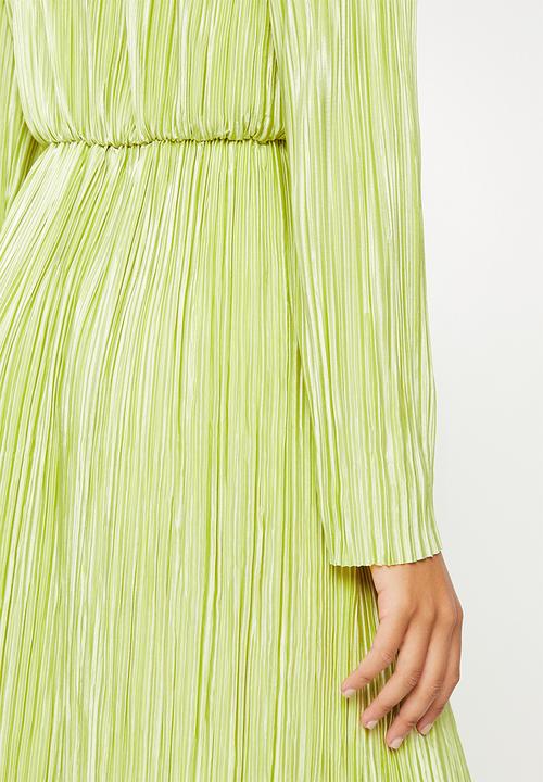 Glamorous - Long sleeve plissee day dress - pistachio