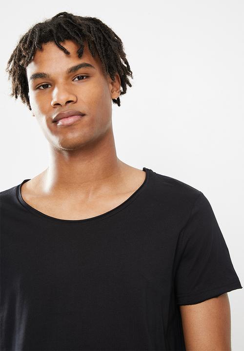 STYLE REPUBLIC - 2 Pack raw edge curved hem scoop neck tee - black & white