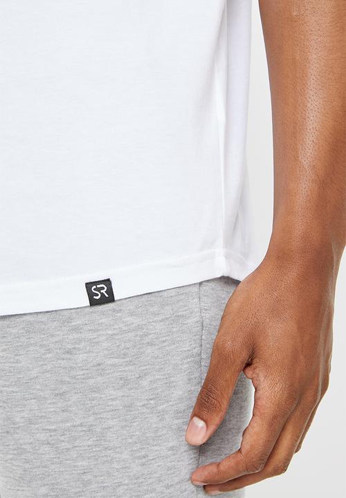 STYLE REPUBLIC - 2 Pack raw edge curved hem scoop neck tee - black & white