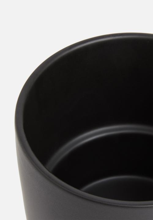 Present Time - Ribbed plant pot large - black