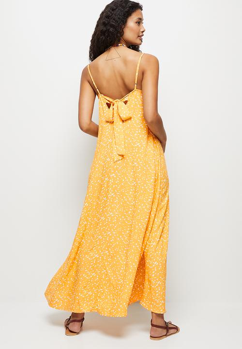 MILLA - Trapeze dress with back tie - mustard spot