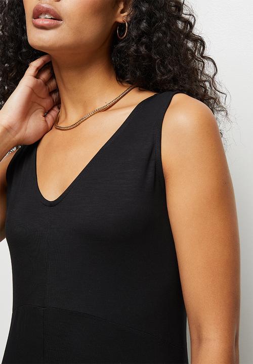 edit - Bamboo v-neck swing maxi dress - black