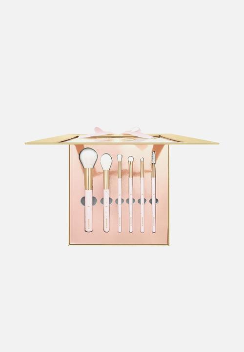essence - Merry Sweet Wishes Brush SetDNU