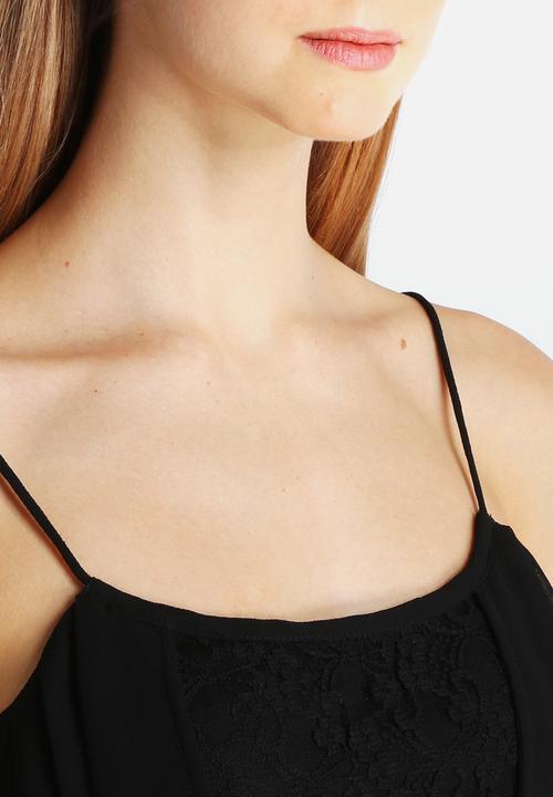 Vero Moda - Wrap Lace Singlet