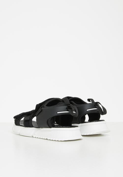Pop Candy - Boys velcro strap sandals - black