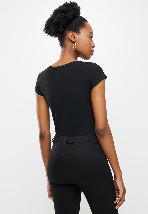 SISSY BOY - Basic round neck fitted top with cap sleeves and mix foil print and bling logo - black