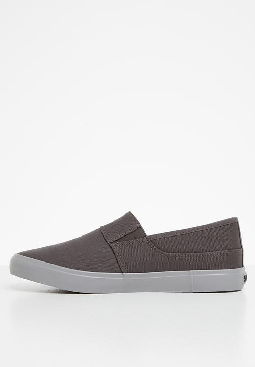 SOVIET - M gabriel - charcoal/lt grey