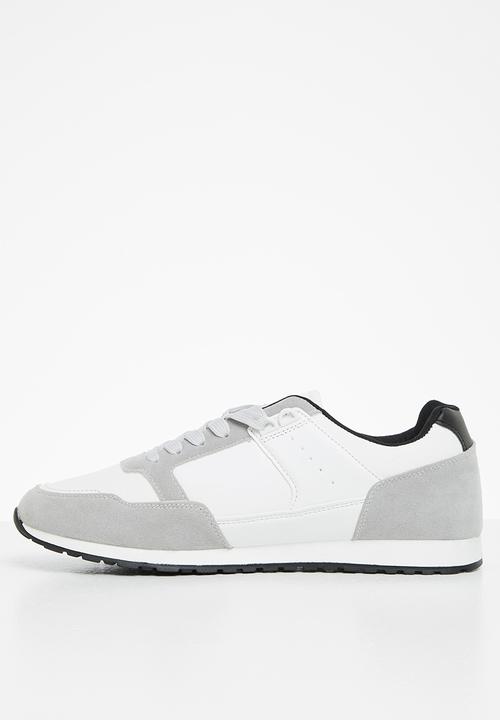 SOVIET - M arrow - lt grey/white/blk