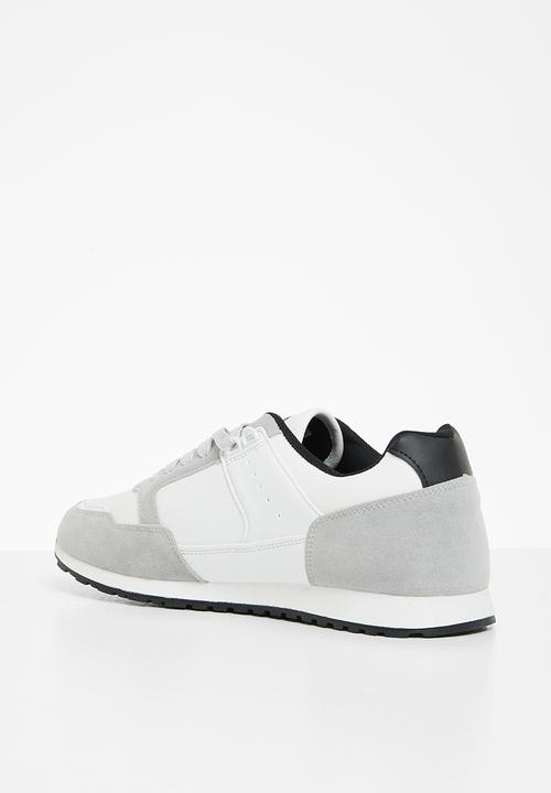 SOVIET - M arrow - lt grey/white/blk