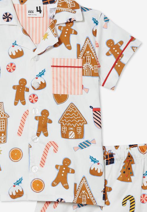 Cotton On - Riley kids unisex short sleeve pyjama set  - gingerbread xmas/vanilla